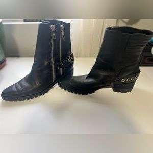 Burning hearts and burning rubber leather zipper boots size 39